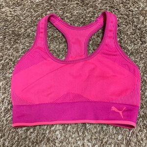 Sports bra